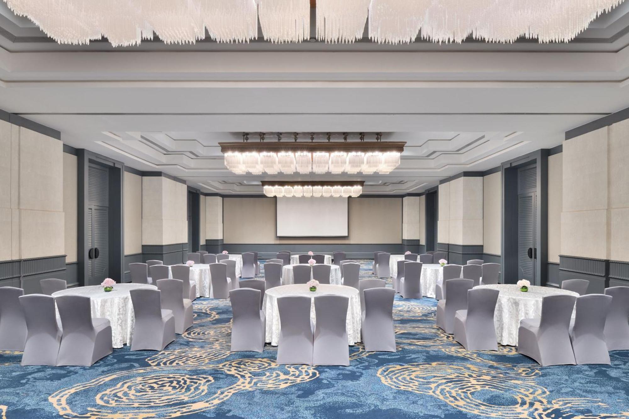 The Westin Mumbai Powai Lake Exterior foto
