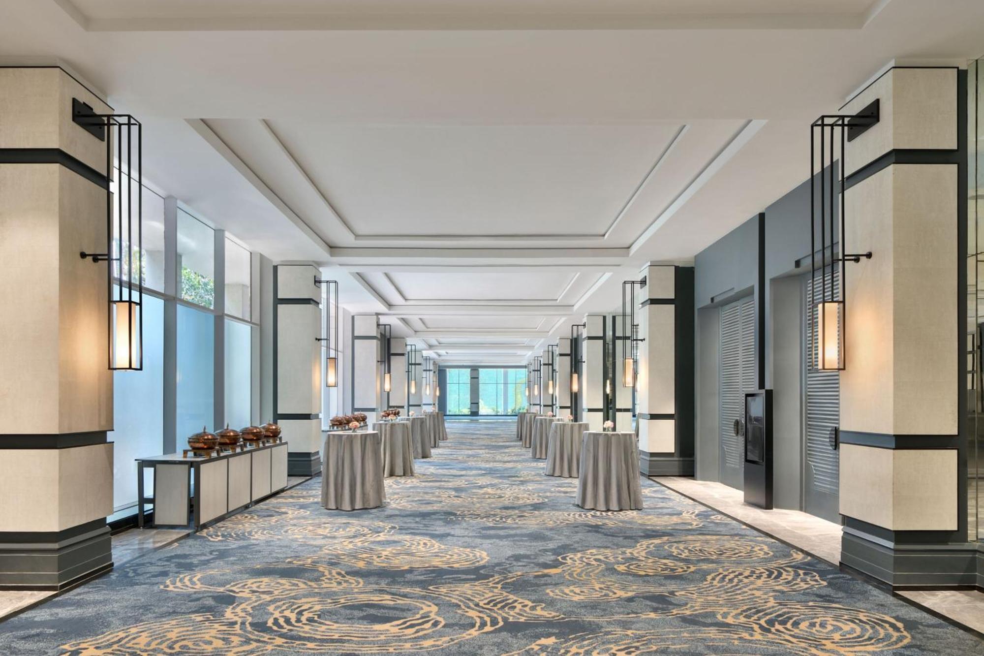 The Westin Mumbai Powai Lake Exterior foto