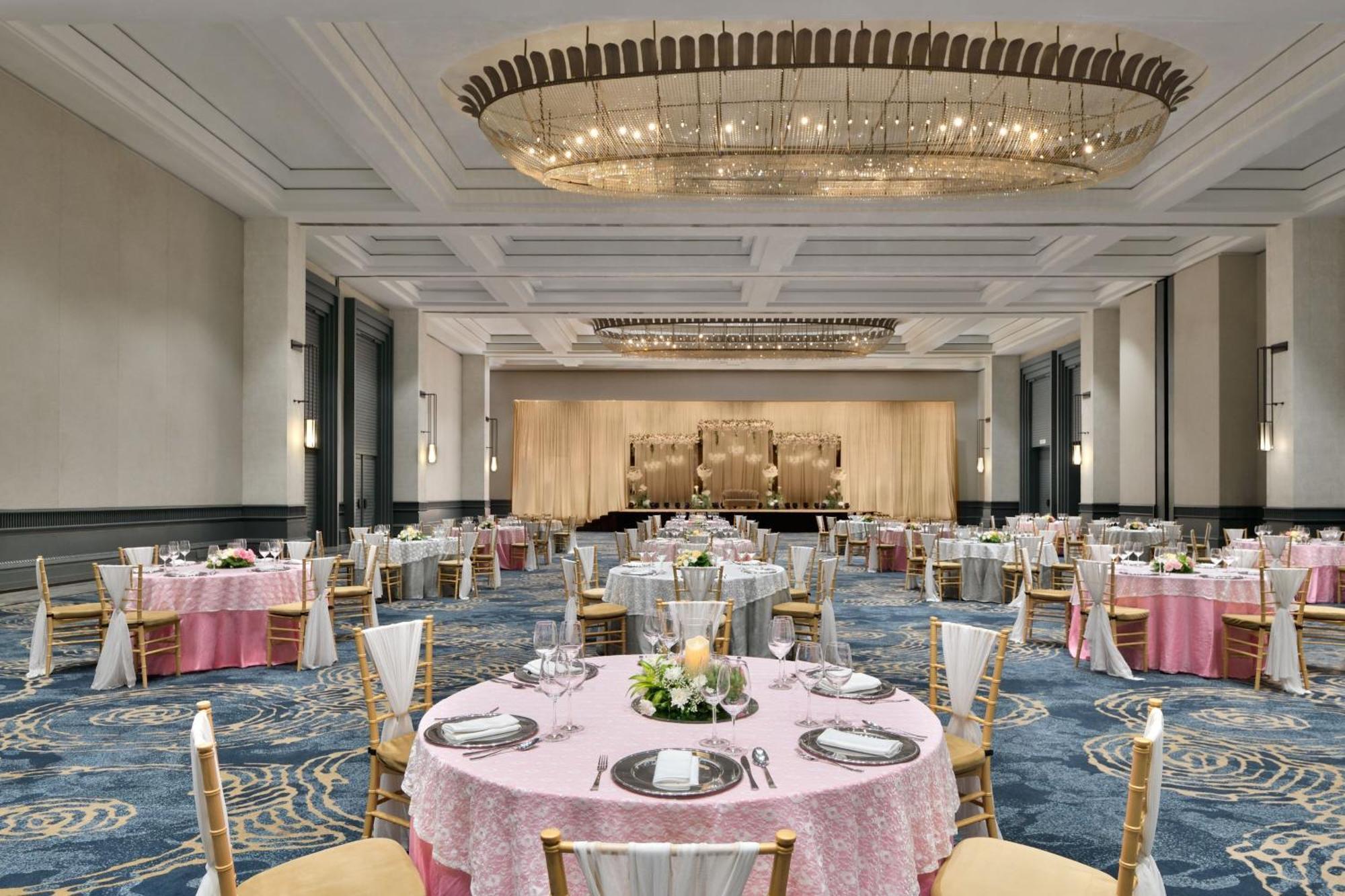 The Westin Mumbai Powai Lake Exterior foto